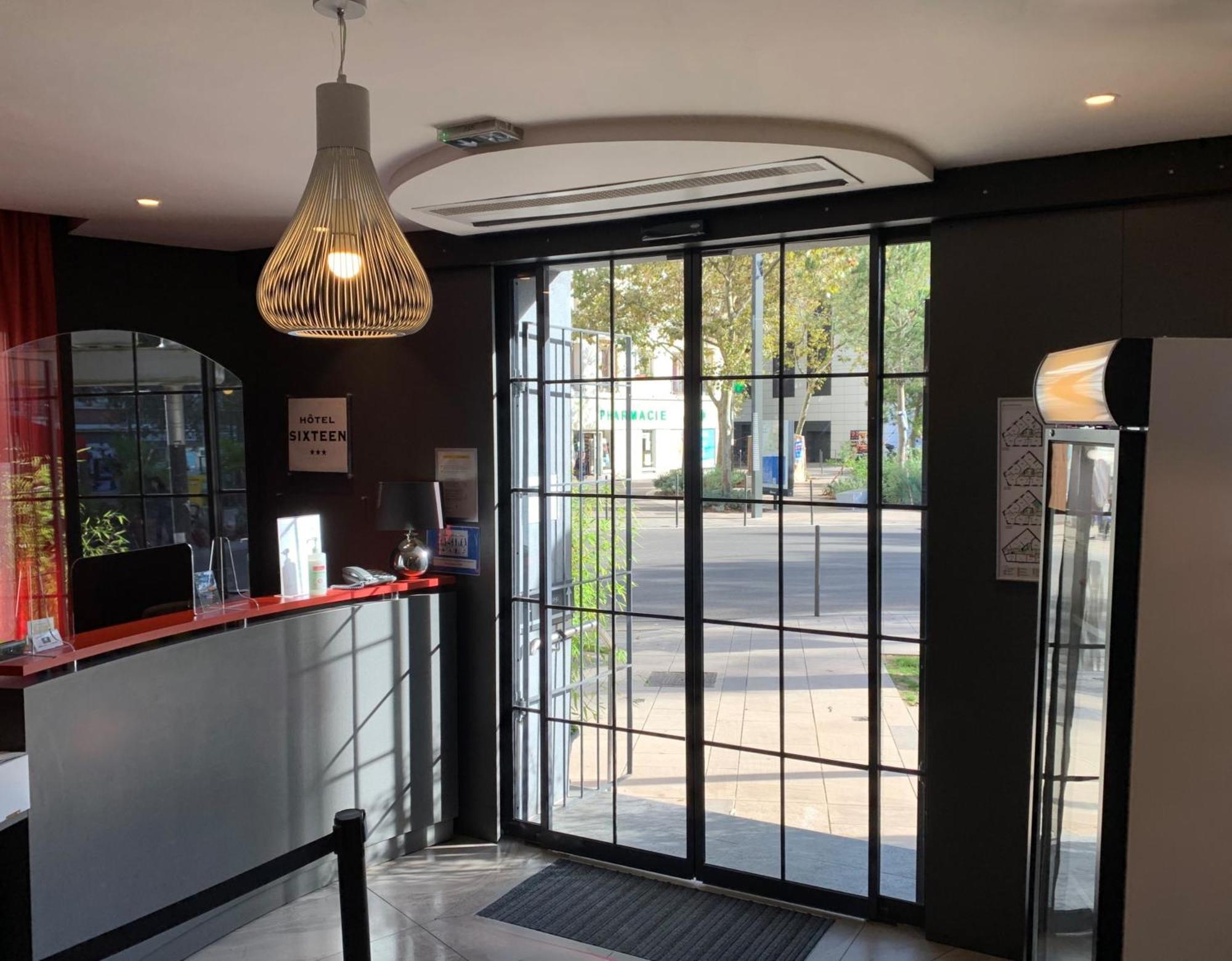 Hotel Sixteen Paris Montrouge Exteriér fotografie